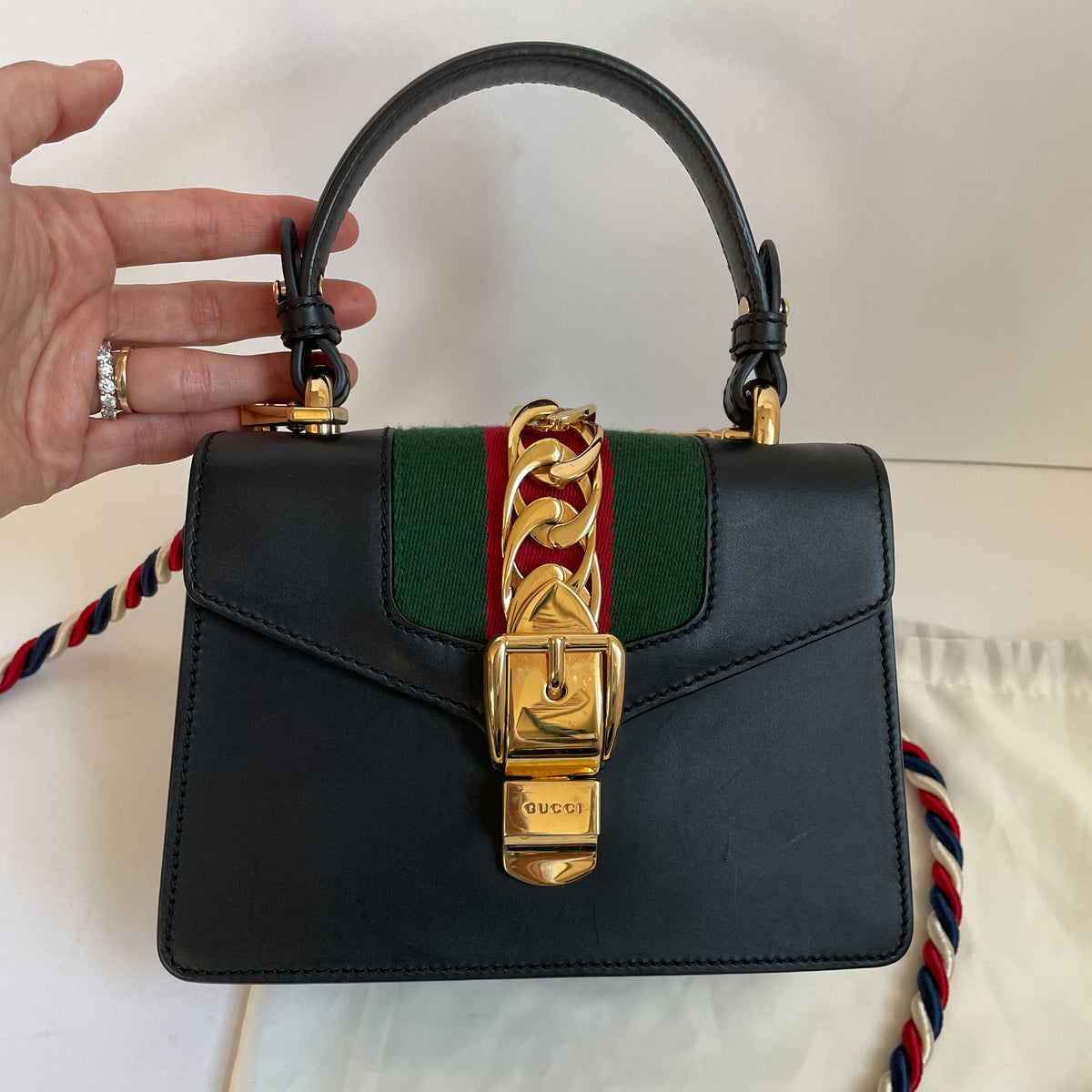 Gucci Womens Sylvie Mini Bag Black Velvet / Green / Red – Luxe Collective