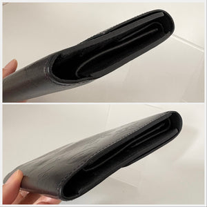 Louis Vuitton Matte Monogram Sarah Wallet Gray